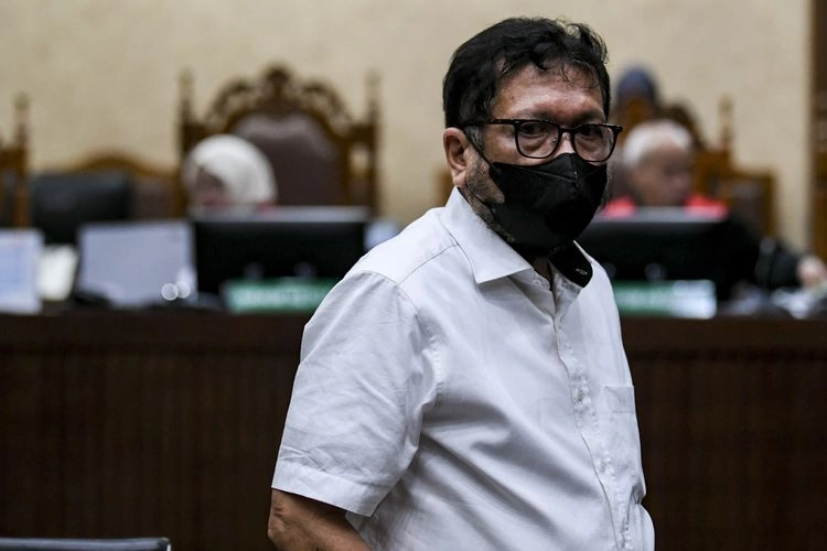 16 Tahun Penjara bagi Zarof Ricar Sang Makelar Kasus...