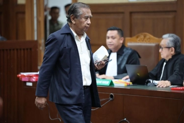 Di Sidang Hasto, Eks Hakim MK Ibaratkan Alat Bukti Tak Sah Layaknya Pohon Beracun
