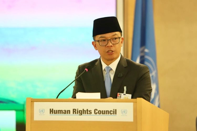 KBRI Teheran Siaga 1, Pemerintah Mulai Persiapkan Evakuasi Ratusan WNI di Iran