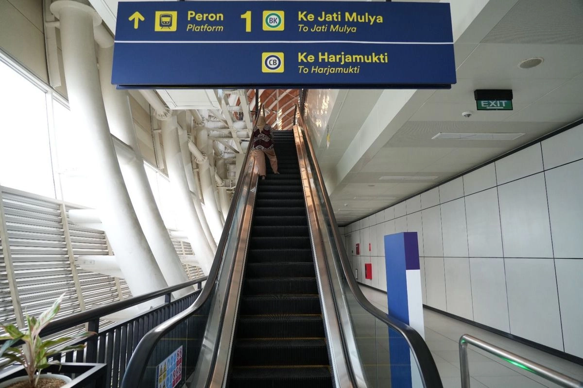 LRT Jabodebek Lakukan Peremajaan 12 Eskalator di 3 Stasiun
