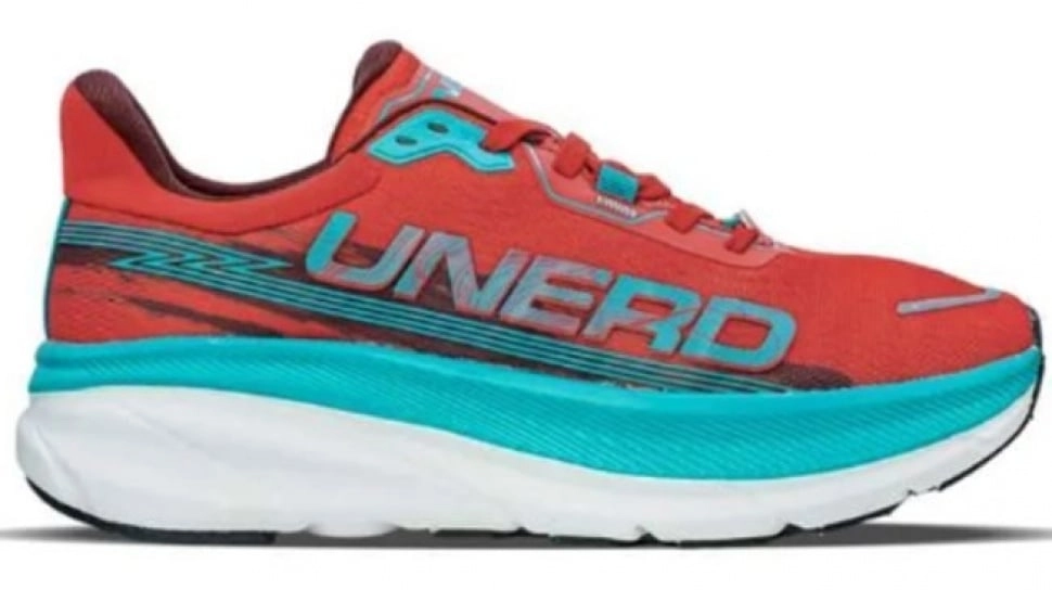 5 Sepatu Lokal Stylish buat Anak Kuliah: Nyaman dan Tak Kuras Uang Bulanan