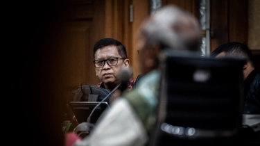 Jadi Ahli di Sidang Hasto, Eks Hakim MK: Perintangan Penyidikan Tak Bisa Digunakan Saat Penyelidikan