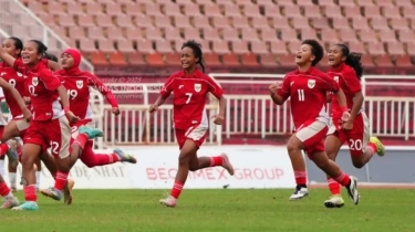 Juara Ketiga Piala AFF, Bukti Timnas Putri Indonesia U-19 Tabrak Hukum Alam