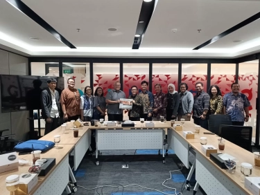 Kunjungan Jawa Pos Media ke IFG, Bahas Peran Strategis Industri Keuangan Non-Bank di Indonesia