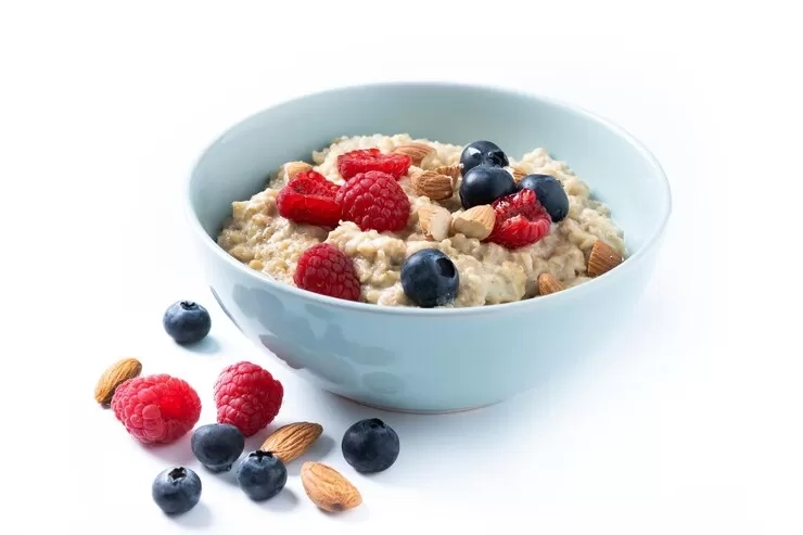 Rahasia Sehat dan Bertenaga: 9 Manfaat Luar Biasa Oatmeal untuk Tubuh