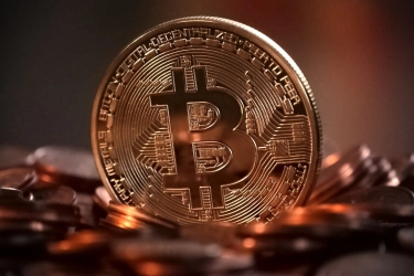 Bitcoin Tahan Guncangan Geopolitik, Investor Tunggu Sinyal The Fed