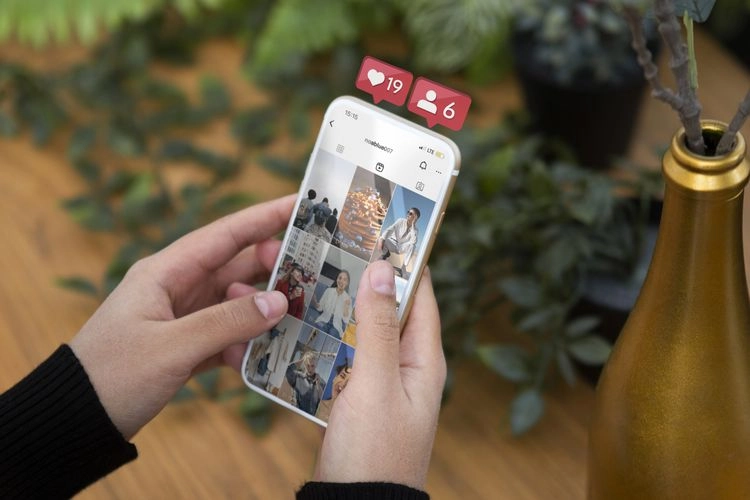 Cara Posting 20 Foto dan Video Sekaligus di Instagram