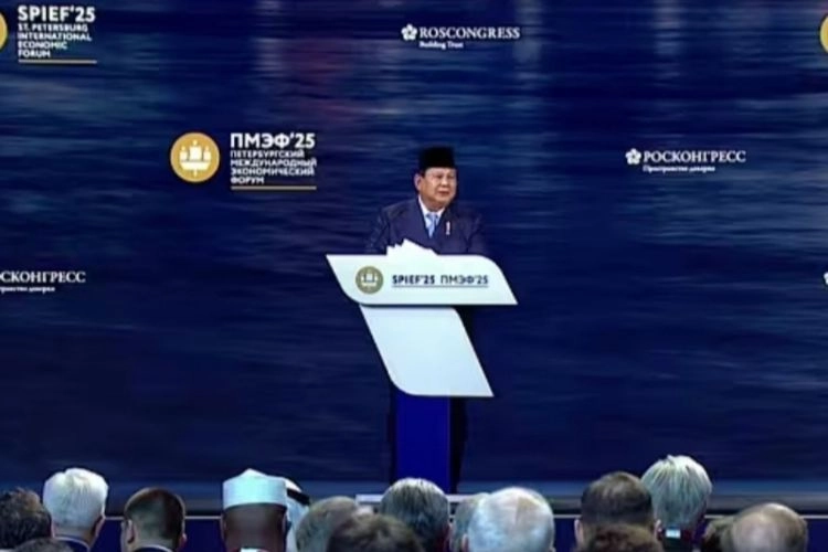 Di Hadapan Putin, Prabowo Ungkap Alasan Pilih ke SPIEF daripada KTT G7: Bukan Saya Tak Menghargai