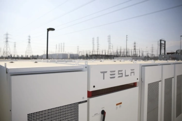 Tesla Mau Bangun Pembangkit Listrik Baterai Terbesar di China