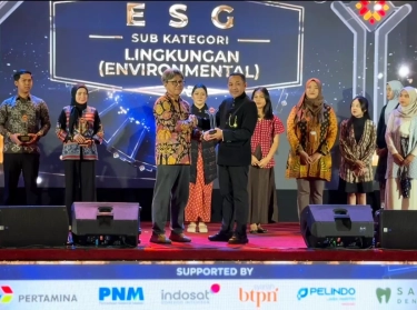 PNM Sabet Silver di IDEAS 2025 Berkat Program Komunikasi ESG RE3: Sinergi Karyawan dan Nasabah untuk Lingkungan