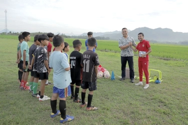 Misi Evan Dimas di Tulungagung Tuai Pujian Asisten Pelatih Timnas Indonesia