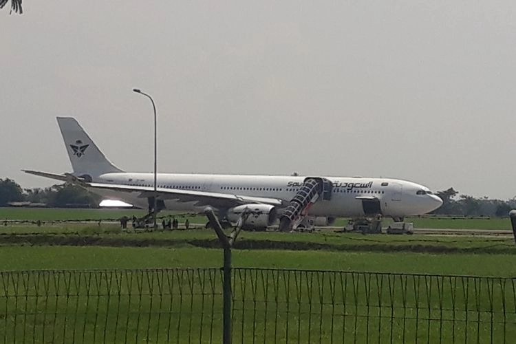 Seluruh Penumpang Saudia Airlines Telah Dievakuasi Buntut Ancaman Bom