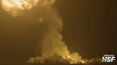 Roket SpaceX Meledak, Respons Elon Musk Tidak Disangka-sangka