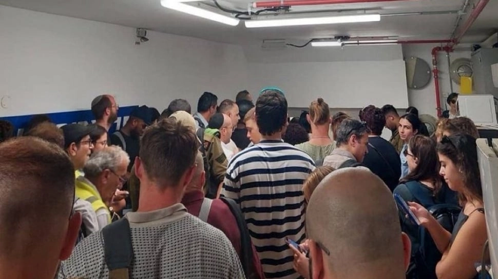 Warga Palestina Tak Diizinkan Akses Bunker Perlindungan, Tuduhan Diskriminasi Menguat