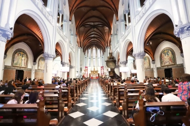 Bacaan Misa 22 Juni 2025: Hari Raya Tubuh dan Darah Kristus Maha Kudus