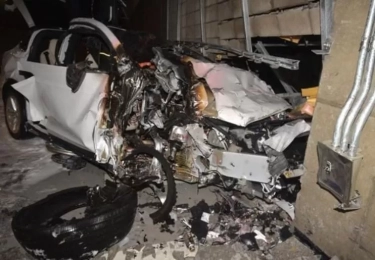 Keluarga Seorang Pengacara yang Tewas dalam Kecelakaan Tesla Menggugat Produsen Atas Dugaan Akselerasi Mendadak