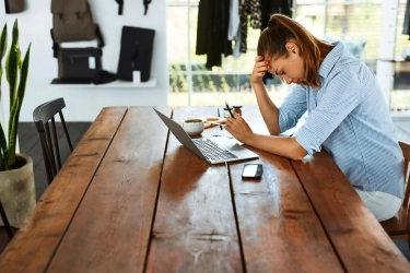 5 Cara Mendukung Teman yang Sedang Burnout, Pahami Dulu Karakternya