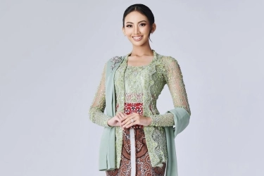 5 Tips Mix and Match Kebaya agar Kekinian dan Modern