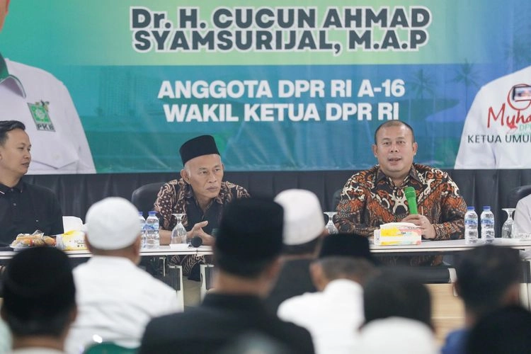 BUMDes Bisa Untung Rp Miliar Per Tahun, Wakil Ketua DPR Ajak Desa Manfaatkan Koperasi Merah Putih