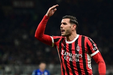 Disodorkan Gaji Rp 380 Miliar per Tahun, Theo Hernandez Siap ke Al Hilal