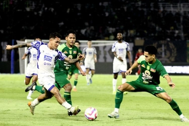 Gali Freitas Lupakan Luka Lama, Siap Nyalakan Asa Baru di Persebaya