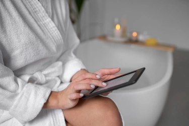 Stop Main HP di Toilet, Ini Dia Alasan dan Dampaknya