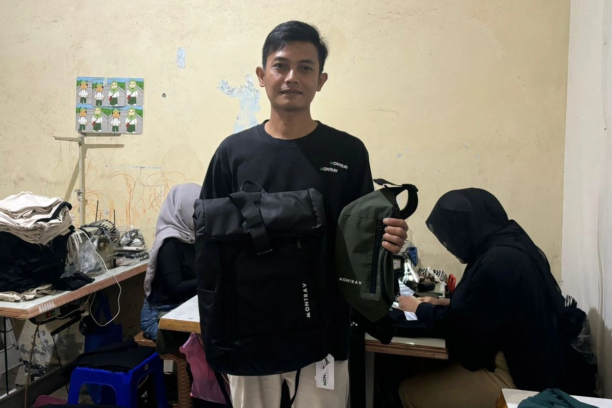 Suka Duka Jualan di Shopee Live, Tahan Kantuk dan Cuan Menggiurkan