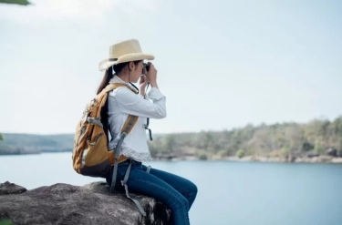 4 Zodiak Pecinta Solo Traveling, Jiwa Petualang Mereka Tak Tertandingi!
