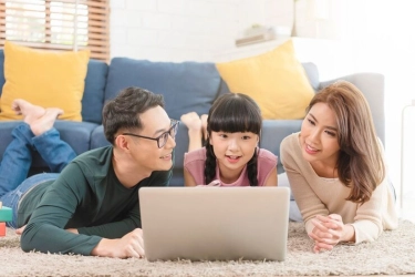 Ajak Anak Diskusi Soal Pendidikan Bisa Bantu Tekan Biaya