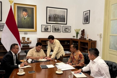Prabowo Teken Inpres Pembangunan Pulau Enggano yang Warganya Terisolasi