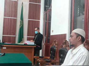 Kecanduan Judol, Lalu Dipecat dan Tidak Dikasih Pesangon, Ossy Peras Majikan dengan Ancaman Bukti Perselingkuhan