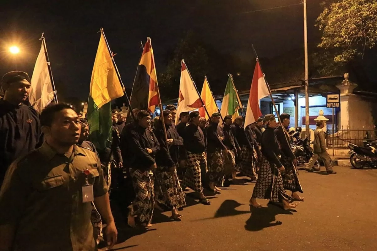 Tapa Bisu Malam 1 Suro Jadi Jalan Sunyi Menyambut Tahun Baru Jawa dengan Laku Spiritual