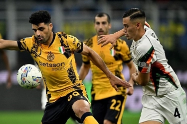 Mehdi Taremi Aman Usai Tinggalkan Teheran, tetapi Terancam Didepak Inter Milan