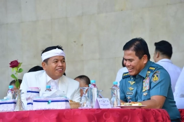 Tidak Ingin Kebersihan Laut dan Sungai Tercemar, Gubernur Jawa Barat Dedi Mulyadi Ajak TNI AL Menjaga 