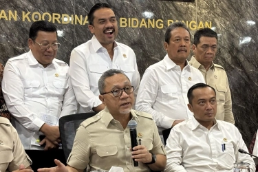 Kuota Impor Sapi Hidup Dibebaskan, Zulhas: Yang Beku Dikendalikan