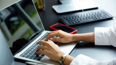 5 Rekomendasi Laptop Rp2 Jutaan Terbaik: Performa Ngebut, Ramah di Kantong