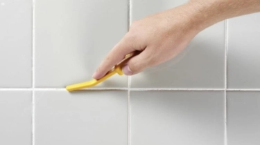 5 Rekomendasi Nat Keramik Terbaik, Solusi Lantai Anti Kerak dan Sambungan Awet