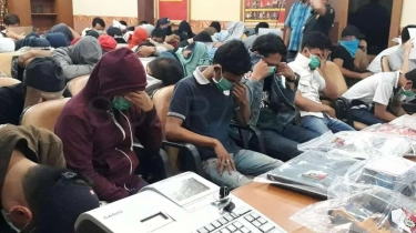 Fakta-fakta Ngeri Pesta Gay di Puncak Bogor, Dari Botol Miras hingga Pelumas