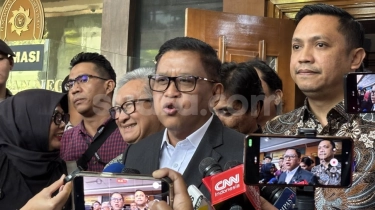 Hasto Bantah Gebrak Meja saat Berselisih dengan Riezky Aprilia