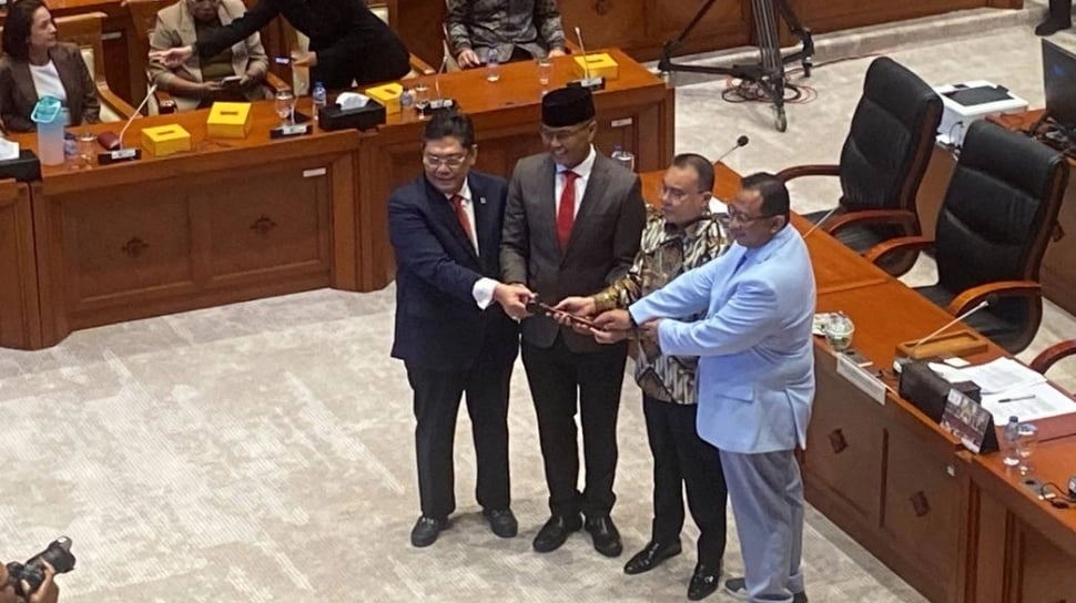 Sukamta Geser Ahmad Heryawan di Komisi I DPR: Strategi Baru PKS Jelang Pemilu?
