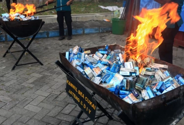 IHT Tertekan, Buruh Minta Pemerintah Tunda Kenaikan Tarif CHT