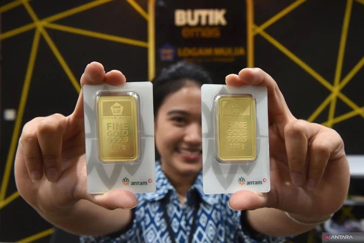 Harga Emas Antam Hari Ini 27 Juni 2025, Turun Jadi Rp 1,9 Juta Per Gram
