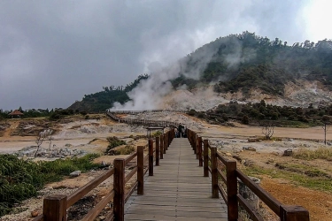 Kawah Sikidang, Jam Buka dan Harga Tiketnya Terbaru Juni 2025