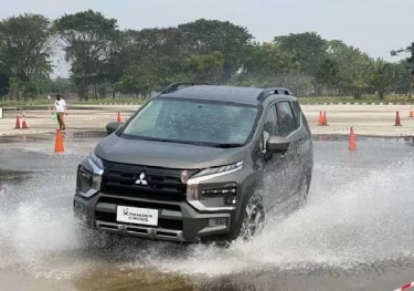 New Xpander Cross MPV Rasa SUV yang Tak Sekedar Gaya