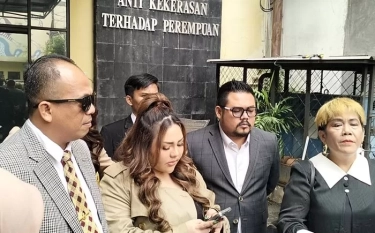 Revelino Gugat Intervensi di Kasus Lisa Mariana Vs Ridwan Kamil, Pengacara: Penumpang Gelap