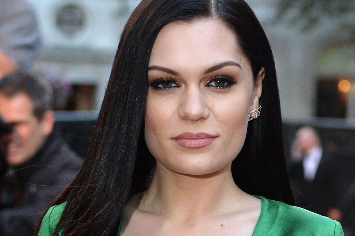 Jessie J Telah Jalani Mastektomi dan Berharap Kanker Payudara Sudah Hilang Sepenuhnya