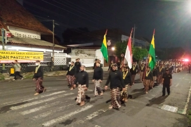 Keresahan 1 Suro dari Kauman