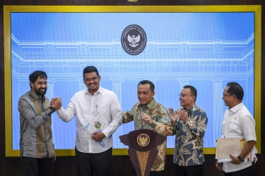 Politik yang Tersiar: Saat Lobbying Tak Lagi Diam-diam