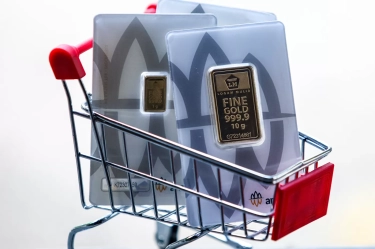 Harga Emas Antam Anjlok Rp 58.000 jadi Rp 1.884.000 Per Gram, Imbas Aksi Tunggu Investor di Amerika Serikat