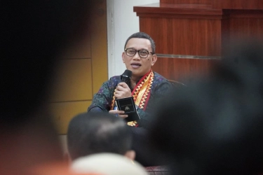 Menteri P2MI: Tugas Saya Tempatkan Pekerja Migran, Bukan Menelantarkan WNI di Luar Negeri